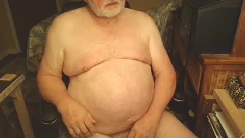 Snapshot of free_amos chatting on 06-08-26, 04:35 free_amos online show from 06-08-26, 04:35