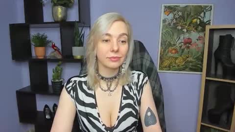 Anne online show from 05-27-26, 06:54