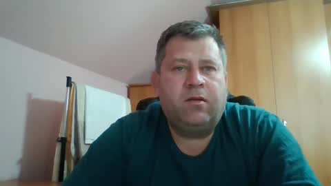Snapshot of freeboy80180 chatting on 01-11-25, 01:22 freeboy80180 online show from 01-11-25, 01:22
