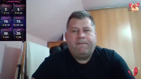Snapshot of freeboy80180 chatting on 02-02-25, 08:24 freeboy80180 online show from 02-02-25, 08:24