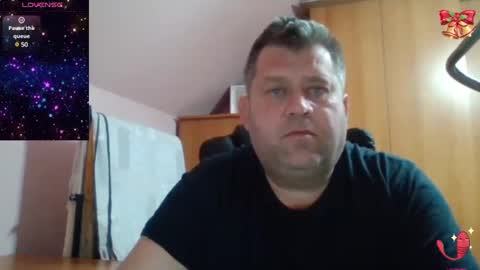 Snapshot of freeboy80180 chatting on 02-05-25, 04:14 freeboy80180 online show from 02-05-25, 04:14