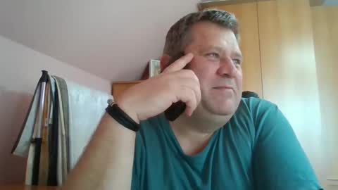 Snapshot of freeboy80180 chatting on 09-22-25, 12:18 freeboy80180 online show from 09-22-25, 12:18