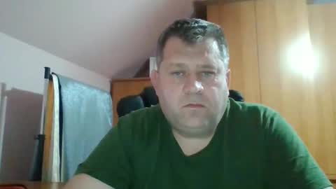 freeboy80180 online show from 02-10-26, 04:11