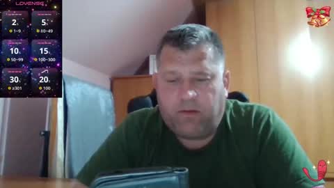 freeboy80180 online show from 03-12-26, 06:36