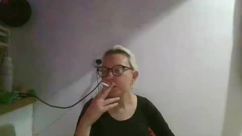 Snapshot of freediana chatting on 02-25-26, 10:52 Diana online show from 02-25-26, 10:52