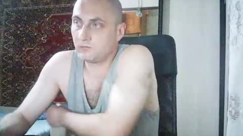 Snapshot of freeeman90 chatting on 06-11-26, 08:40 freeeman90 online show from 06-11-26, 08:40