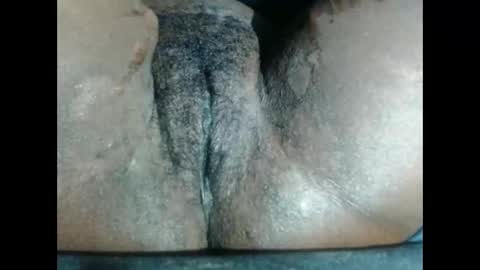 Snapshot of freelady1011 chatting on 12-17-25, 03:45 babyyo online show from 12-17-25, 03:45