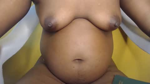 Snapshot of freelady1011 chatting on 02-03-26, 09:47 babyyo online show from 02-03-26, 09:47