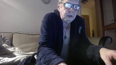 Snapshot of freespirt59 chatting on 02-09-25, 04:40 freespirt59 online show from 02-09-25, 04:40