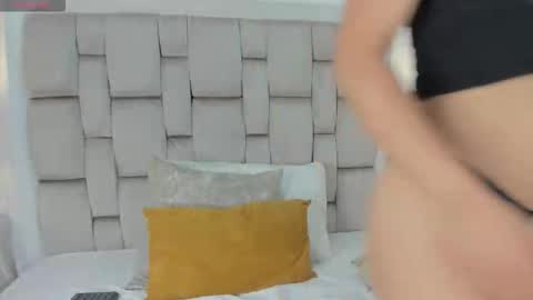 Frehia   online show from 10-25-25, 11:40