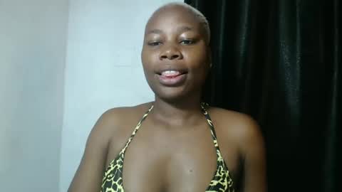 frekkymorelle online show from 02-10-25, 04:08