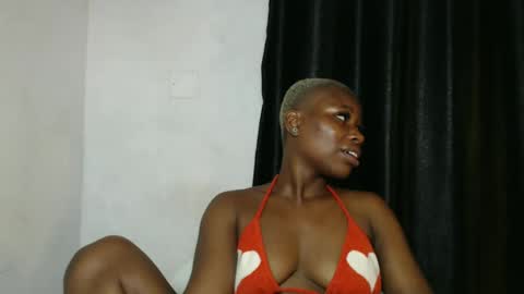 frekkymorelle online show from 02-24-25, 05:54