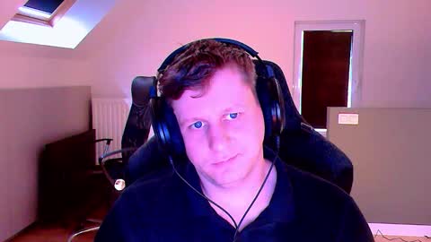 French fries online show from 10-11-25, 12:15