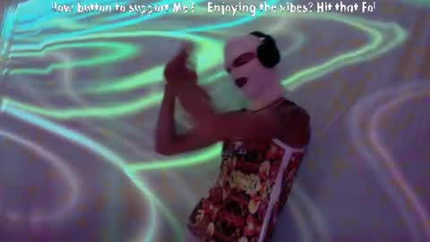 frenchkissdjfk online show from 10-20-25, 06:41