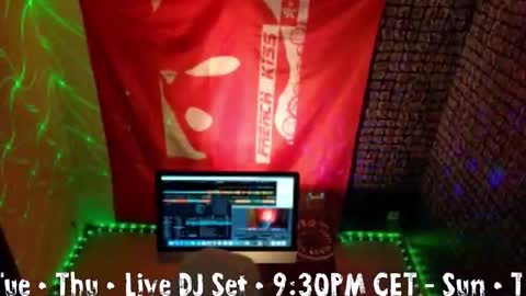 frenchkissdjfk online show from 11-02-25, 07:05