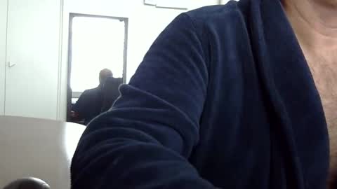 Snapshot of frenchrickdaddy chatting on 05-09-26, 11:04 Rick online show from 05-09-26, 11:04