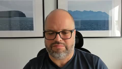 Snapshot of frenenoir chatting on 01-07-25, 06:56 BlackAsh online show from 01-07-25, 06:56