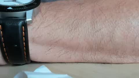 Snapshot of frenenoir chatting on 10-23-25, 06:50 BlackAsh online show from 10-23-25, 06:50