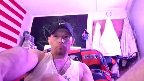 fresh10ne7 online show from 04-07-26, 08:37