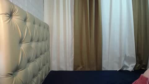 Snapshot of freshyklein chatting on 12-22-25, 06:32 Savanna online show from 12-22-25, 06:32