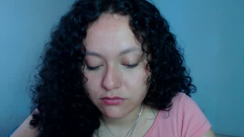 Louise  online show from 04-01-26, 01:41