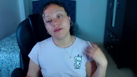 Louise  online show from 04-15-26, 11:06