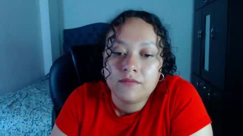 Louise  online show from 05-11-26, 09:04