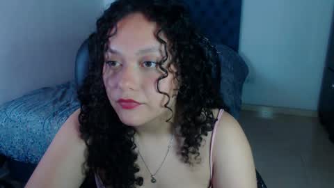 Louise  online show from 06-02-26, 10:23