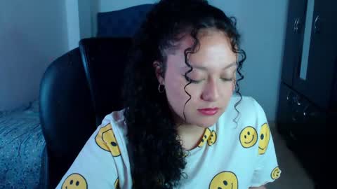 Louise  online show from 07-01-26, 06:29