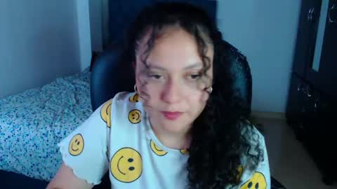 Louise  online show from 07-28-26, 01:23