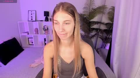 Laura online show from 07-15-26, 07:46