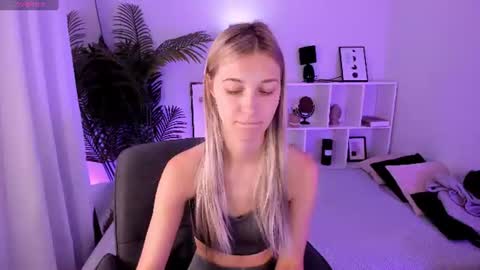 Laura online show from 07-23-26, 07:17