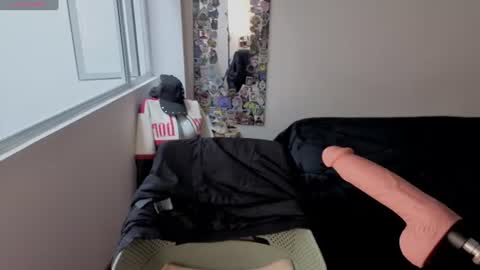 freyaa_sorceress online show from 07-17-26, 08:24