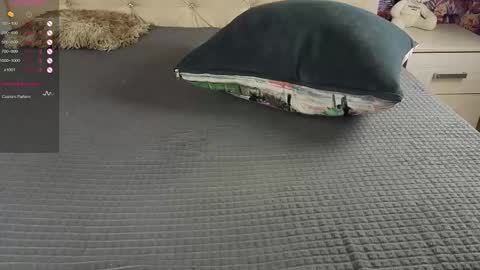 Freya online show from 10-10-25, 09:30