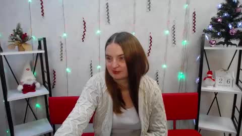 FreyaDak online show from 12-27-24, 01:43