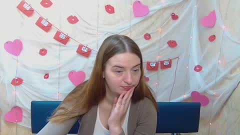 FreyaDak online show from 03-09-25, 09:13