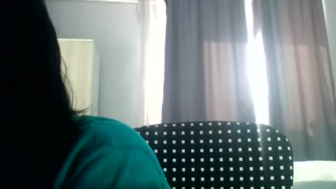 Freya online show from 10-16-25, 08:04