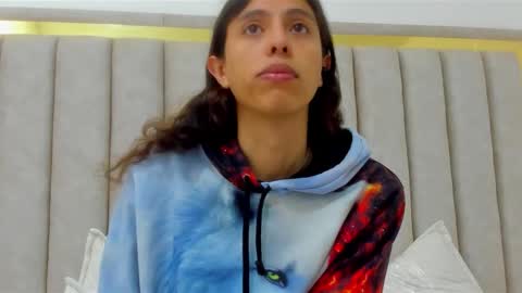 FREYA online show from 12-01-25, 01:16