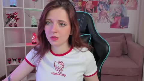 Snapshot of freyavey chatting on 01-09-26, 05:32 FreyaVey online show from 01-09-26, 05:32