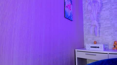 Snapshot of freyazimmerman_ chatting on 09-11-25, 08:09 Pau. online show from 09-11-25, 08:09