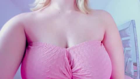 aura online show from 02-22-26, 01:51