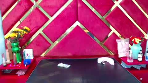 freyja_naugthy online show from 02-24-25, 12:26