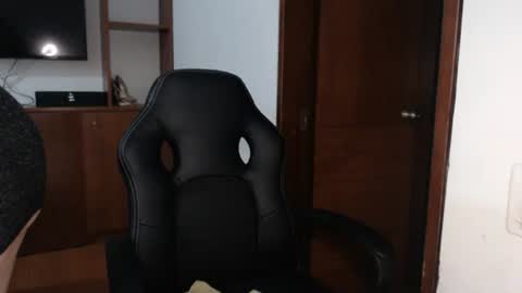 Snapshot of freyjashine_x chatting on 10-07-25, 12:08 FREYJA LOREN online show from 10-07-25, 12:08