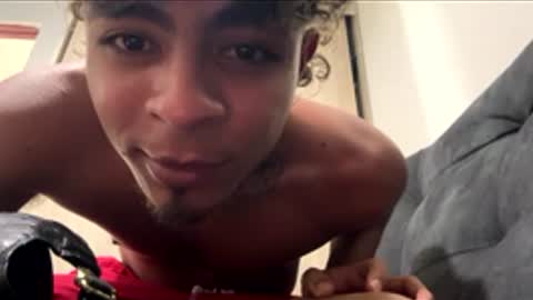 freyva_ online show from 04-20-26, 05:54