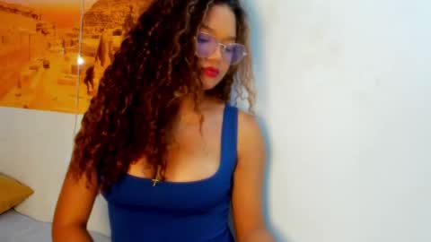 Snapshot of frezzita_ chatting on 09-30-25, 08:25 Frezzita online show from 09-30-25, 08:25