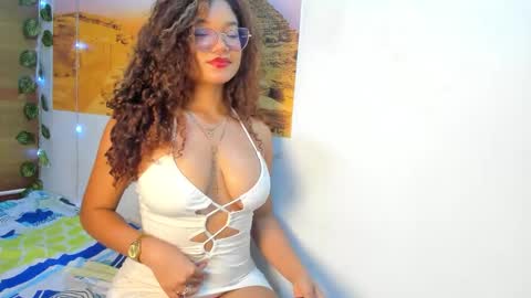 Snapshot of frezzita_ chatting on 10-11-25, 07:34 Frezzita online show from 10-11-25, 07:34
