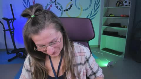 Frida Tander online show from 01-25-25, 12:05