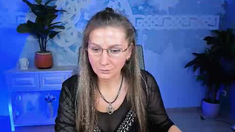 Frida Tander online show from 09-21-25, 01:24