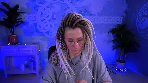 Snapshot of fridatander chatting on 05-03-26, 05:24 Frida Tander online show from 05-03-26, 05:24