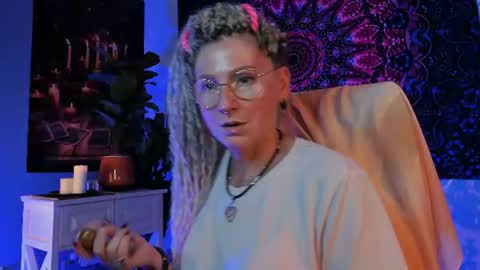 Snapshot of fridatander chatting on 06-12-26, 06:23 Frida Tander online show from 06-12-26, 06:23